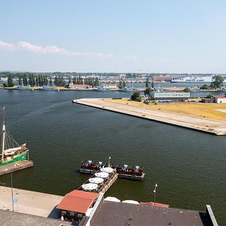Apartament Z Widokiem Na Port - Visitopl 슈비노우이스쳬 외부 사진