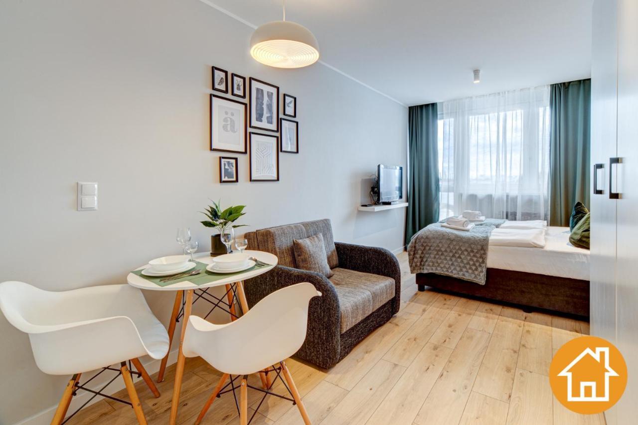 Apartament Z Widokiem Na Port - Visitopl 슈비노우이스쳬 외부 사진