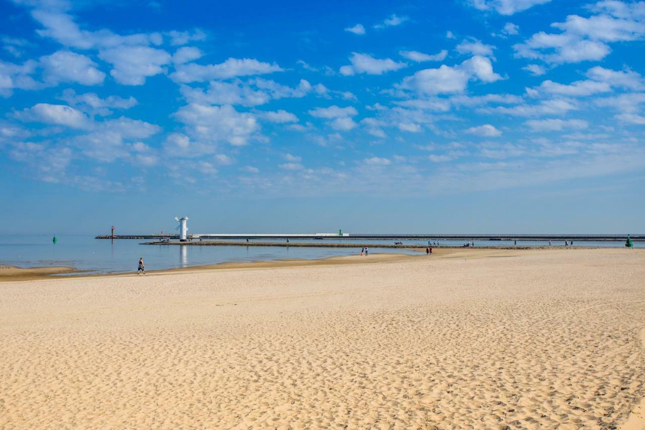 Apartament Z Widokiem Na Port - Visitopl 슈비노우이스쳬 외부 사진